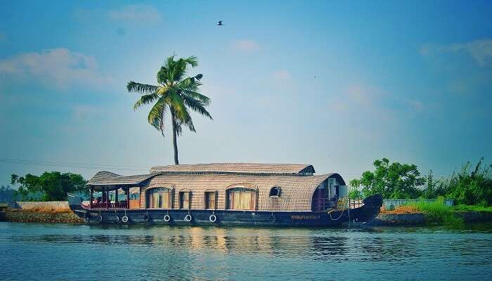 places to visit in poovar