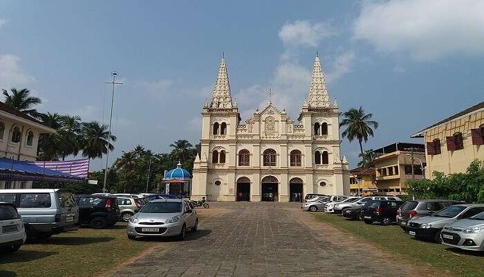 Santa Cruz Cathedral Basilica