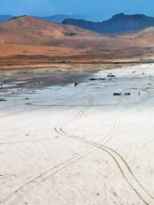 Unusual Climate Pattern – Rare Snow Falls In Saudi Desert