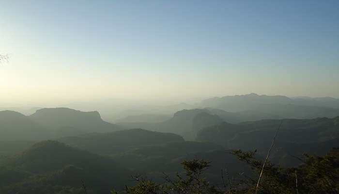 Resorts near Satpura National Park