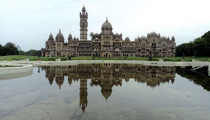 2025 में वडोदरा में घूमने के लिए 9 सर्वश्रेष्ठ स्थानों का अन्वेषण करें