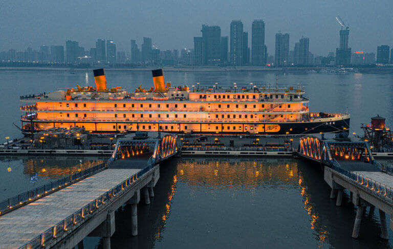 Andaman cruise ship from Kolkata with open sea sunset view