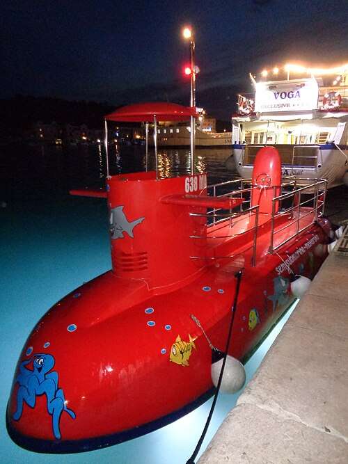 Semi-Submarine