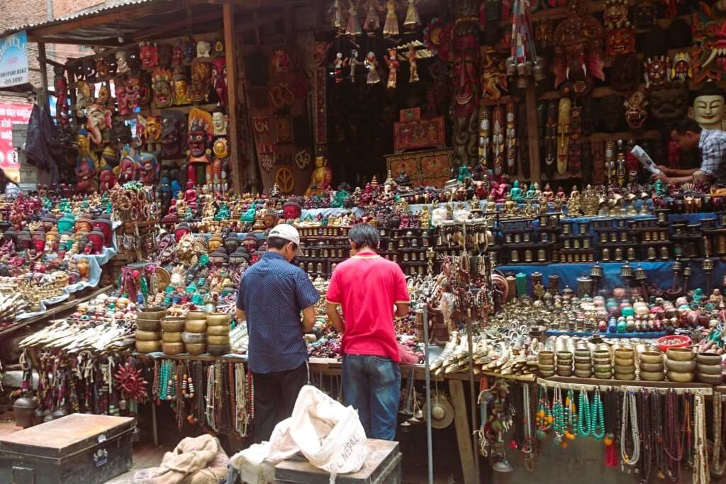 shopping in Sagarika Government Emporium
