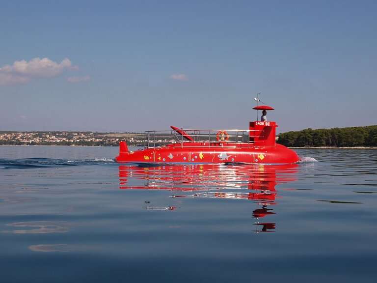 Semi-Submarine