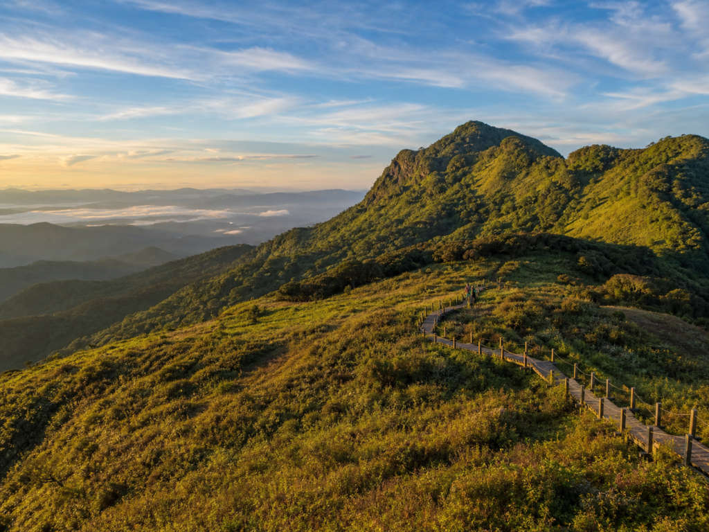 Doi Inthanon and Kew Mae Pan, , Thailand
