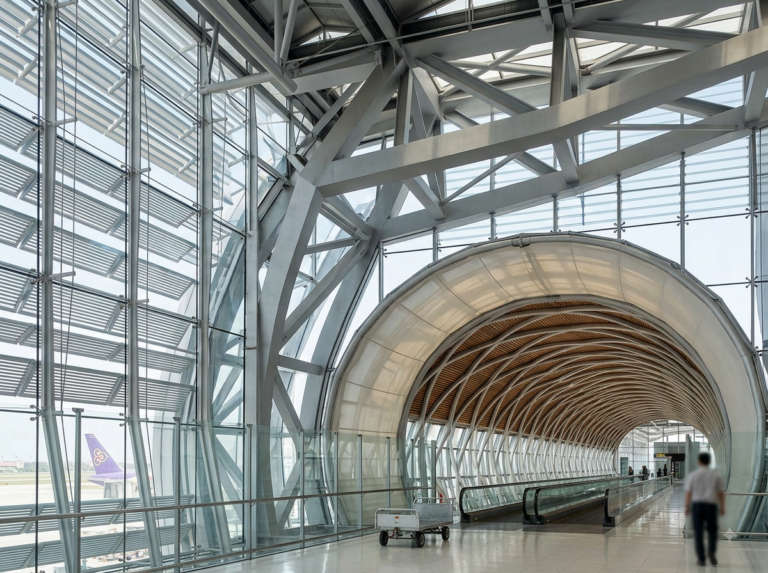 thailand-airports-01-suvarnabhumi-airport-bkk-iconic