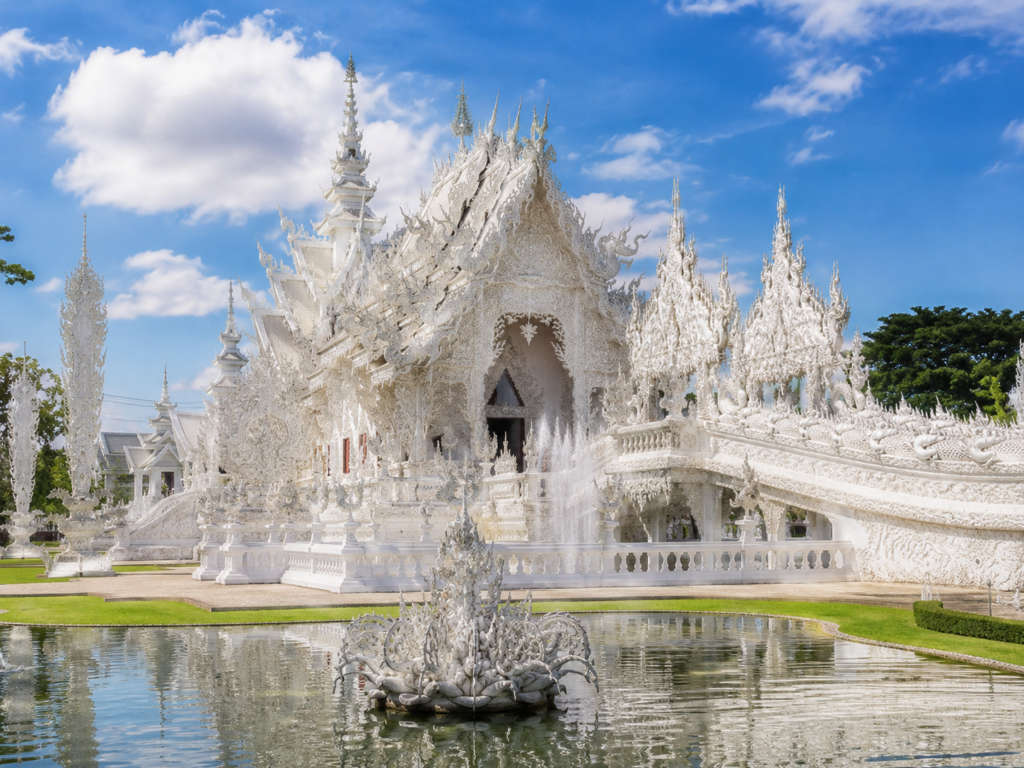 thailand-airports-06-chiang-rai-international-air-iconic