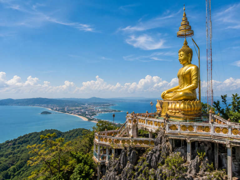 thailand-airports-07-u-tapao-international-airpor-iconic