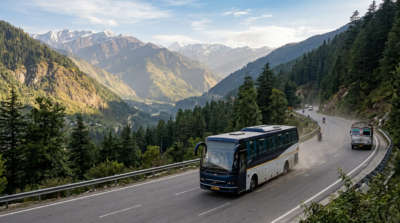 Delhi to Manali Bus