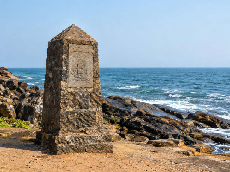 The small stone monument at Kappad Beach near Kozhikode, Kerala marking Vasco da Gama's 1498 landing, Kappad Beach, India