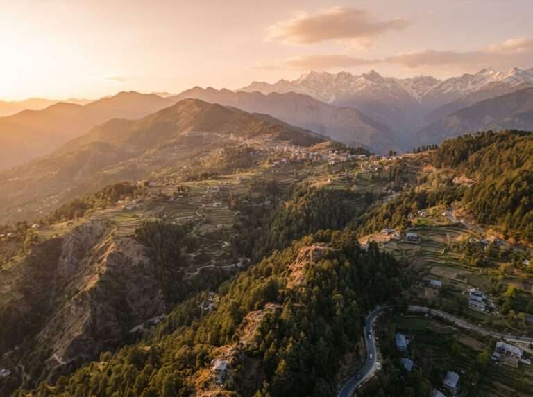 offbeat-places-near-shimla-01-fagu-20-km-wide