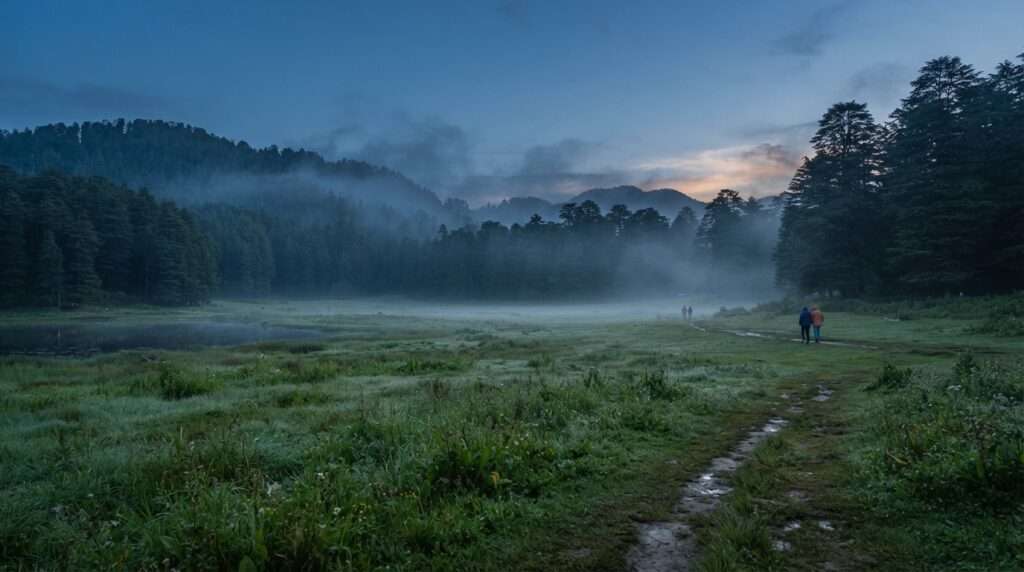 places-near-dalhousie-01-khajjiar-atmosphere