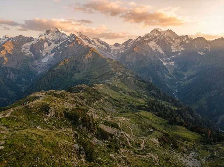 trekking-in-manali-07-chandrakhani-pass-trek-wide