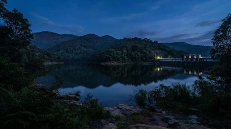 wildlife-sanctuaries-in-kerala-13-peppara-wildlife-sanctuary-atmosphere