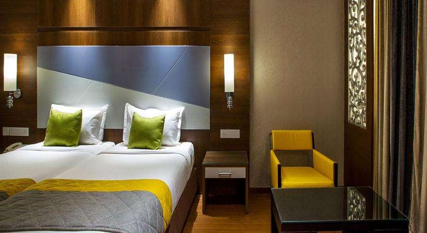 OYO 656 HOTEL GRAND CONTINENT | BANGALORE, INDIA | SEASON DEALS FROM $24